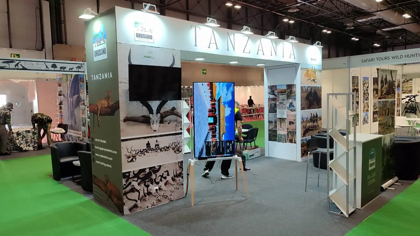 Premium modular exhibition booth at Cinegética IFEMA Madrid designed and built by Adam Expo Stand , Aluvision and beMatrix Sustainable Solutions